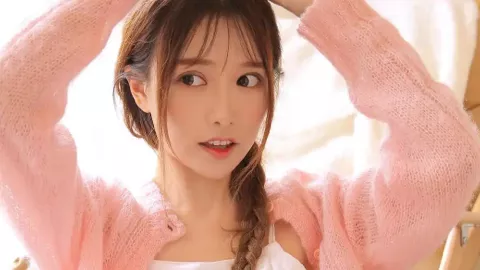 妈妈送别入伍儿子